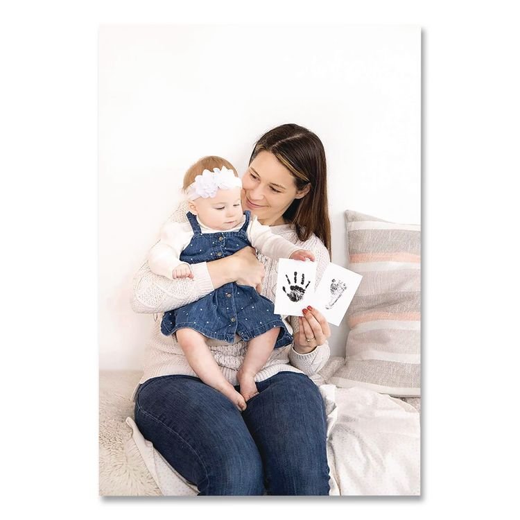 PEARHEAD Babyprints Clean-Touch Ink Pad, Newborn Size Accommodates Hand/Feet Up to 2.25" x 3.5", Clean-Touch Ink Pad/(2) Imprint Cards (PEH00007)